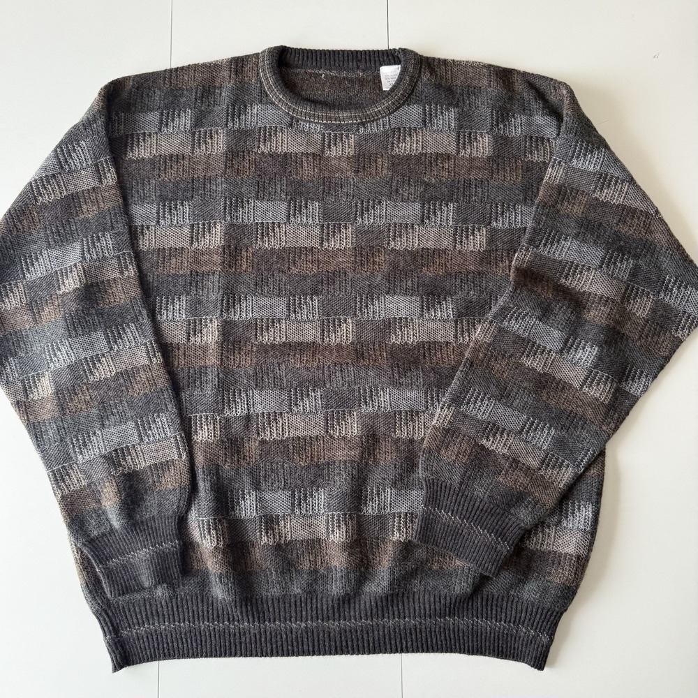 Vintage Men's Italian Color block Geometric Pattern Wool Blend Sweater‎